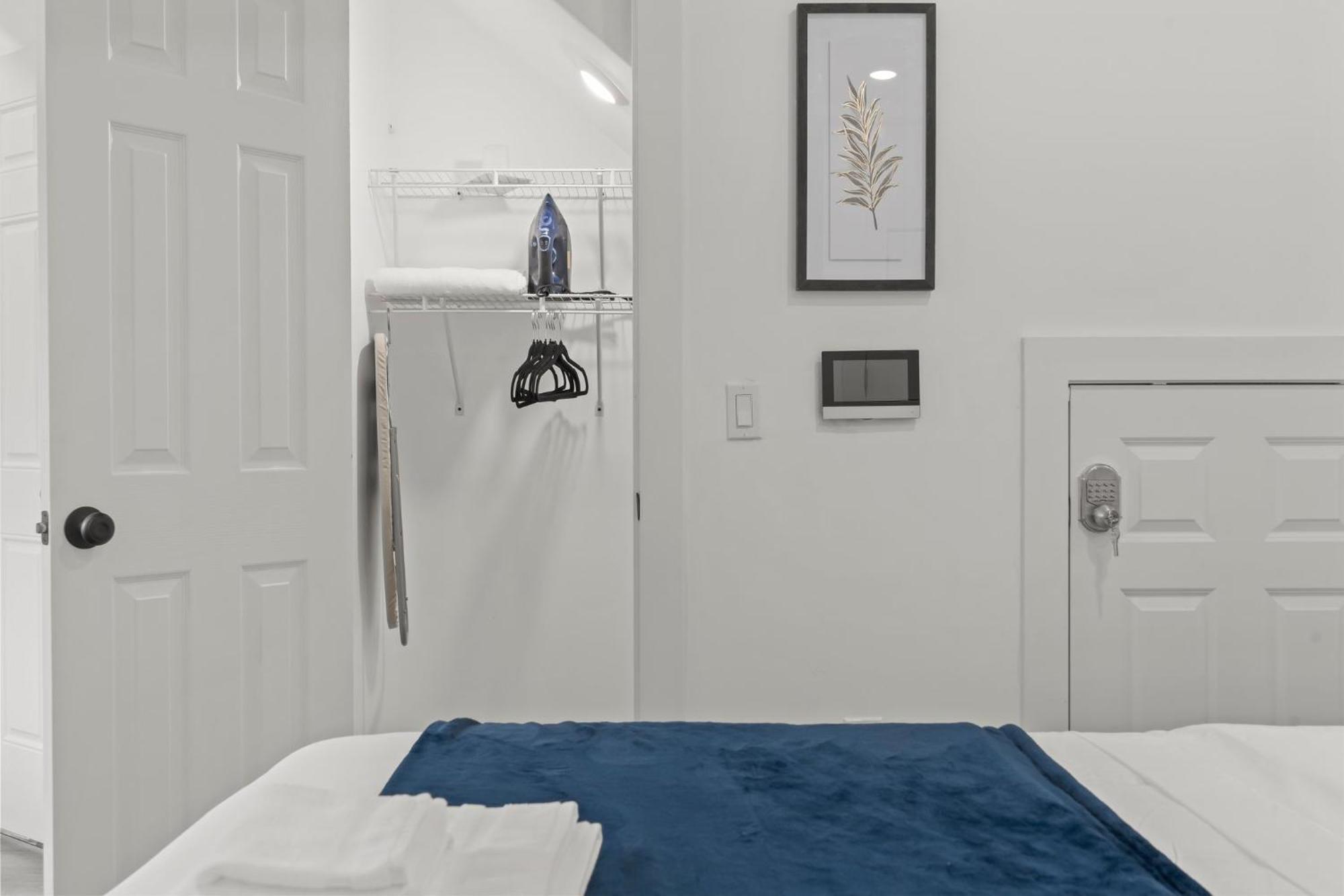 Hotel New Season Royals, Airport West à Chester Chambre photo