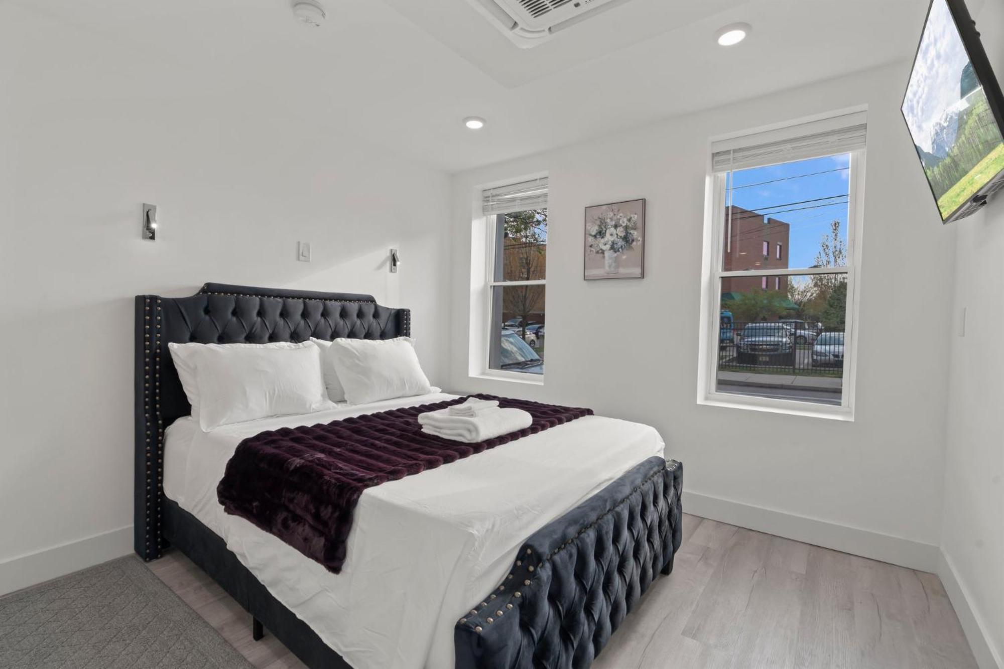 Hotel New Season Royals, Airport West à Chester Extérieur photo